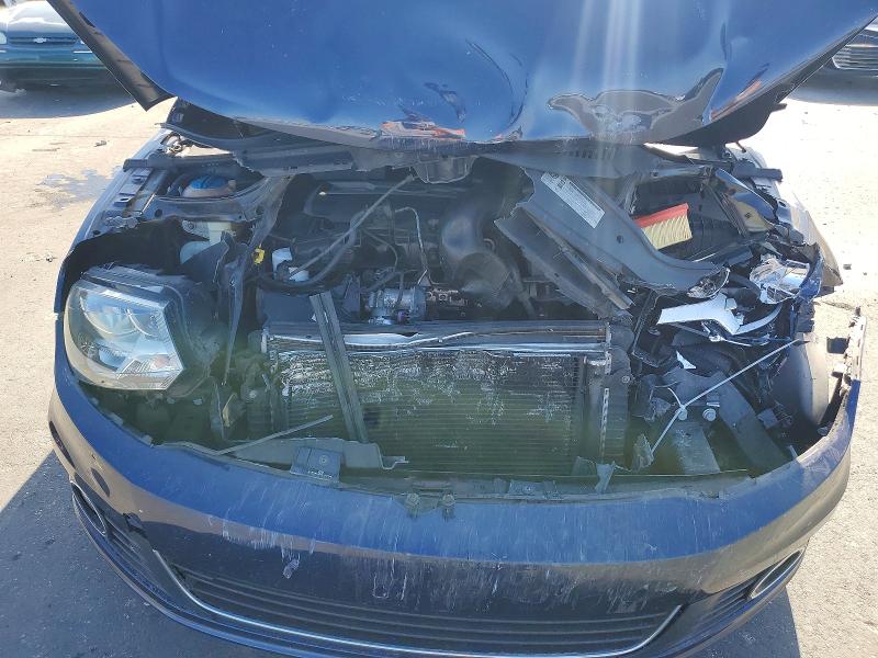 Photo 11 from auction – 2012 VOLKSWAGEN EOS with VIN WVWBW7AH3CV008413