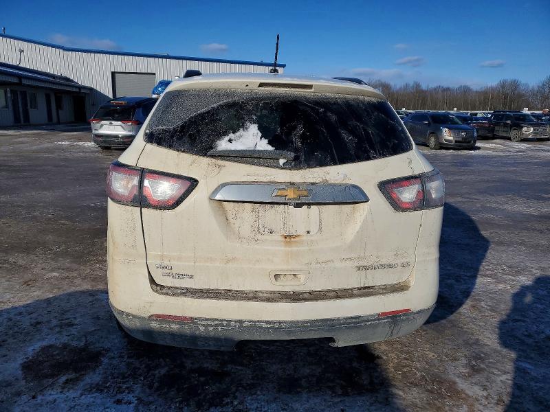 Photo 6 from auction – 2015 CHEVROLET TRAVERSE L with VIN 1GNKVFKD5FJ326707