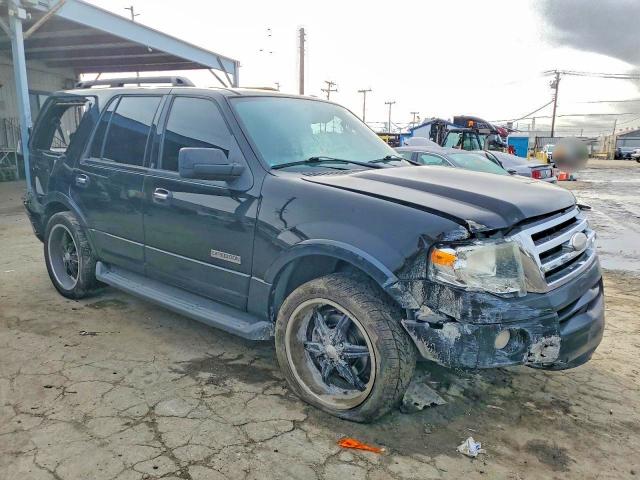 Photo 4 from auction – 2008 FORD EXPEDITION with VIN 1FMFU15528LA02976