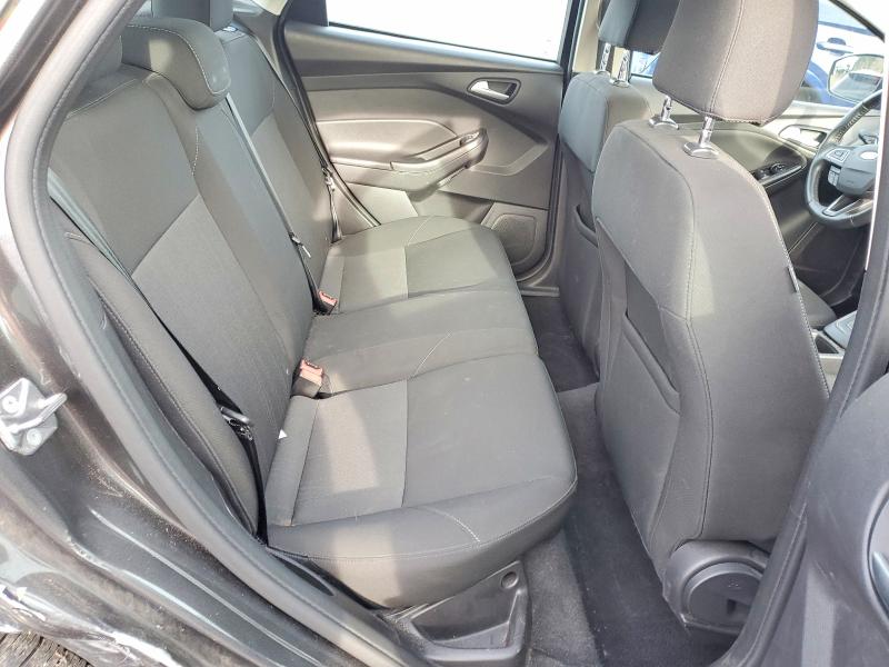 Photo 10 from auction – 2015 FORD FOCUS SE with VIN 1FADP3K28FL269826