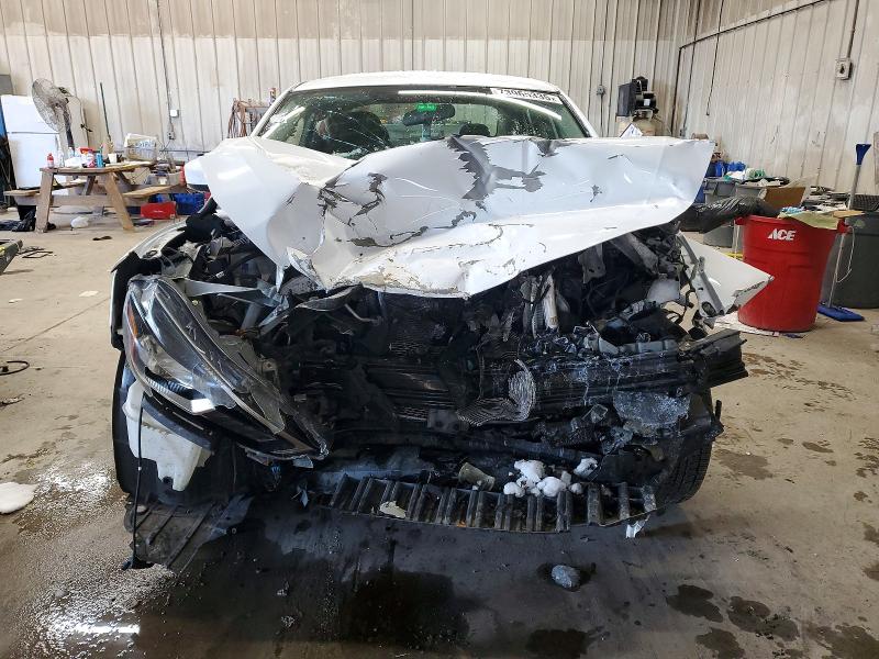 Photo 5 from auction – 2019 NISSAN SENTRA with VIN 3N1AB7AP4KY320291