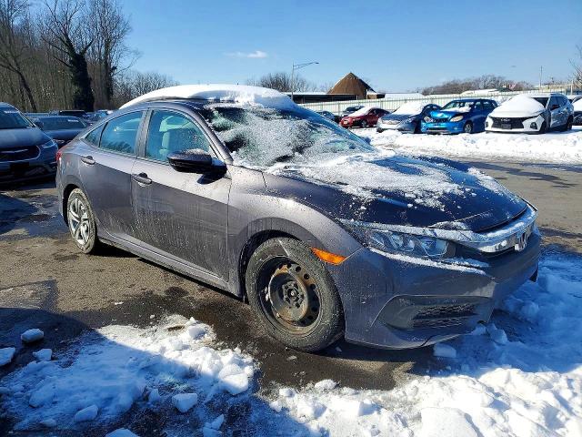 Photo 4 from auction – 2016 HONDA CIVIC with VIN 19XFC2F52GE029193