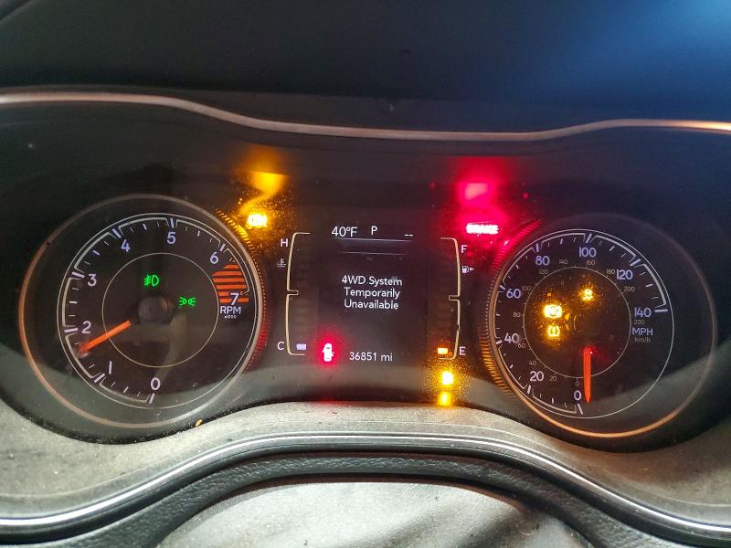 Photo 9 from auction – 2019 JEEP CHEROKEE with VIN 1C4PJMLBXKD402667