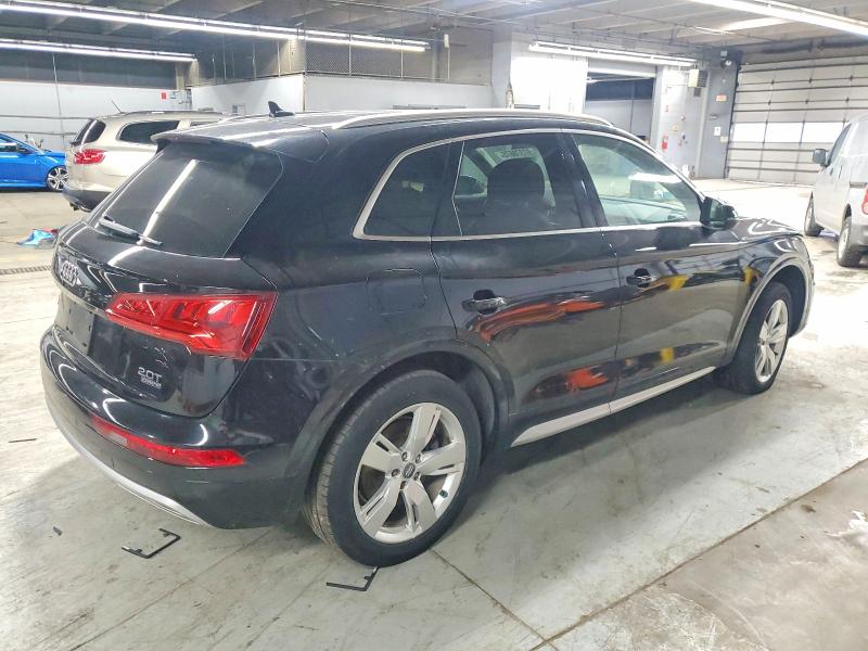 Photo 3 from auction – 2018 AUDI Q5 PREMIUM with VIN WA1BNAFY9J2068441