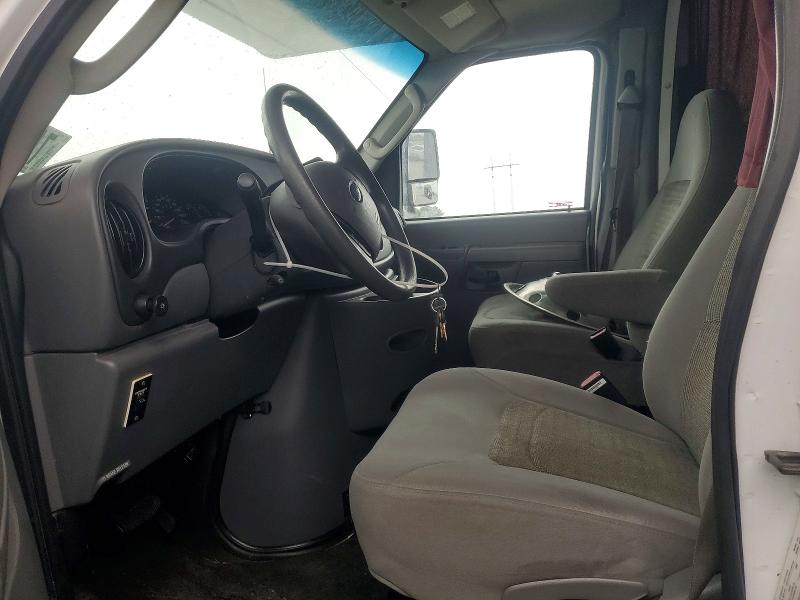 Photo 5 from auction – 2005 FORD ECONOLINE with VIN 1FDXE45S25HB41884