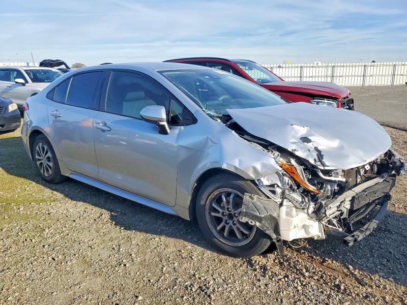 Photo 4 from auction – 2020 TOYOTA COROLLA LE with VIN JTDEBRBE9LJ015950