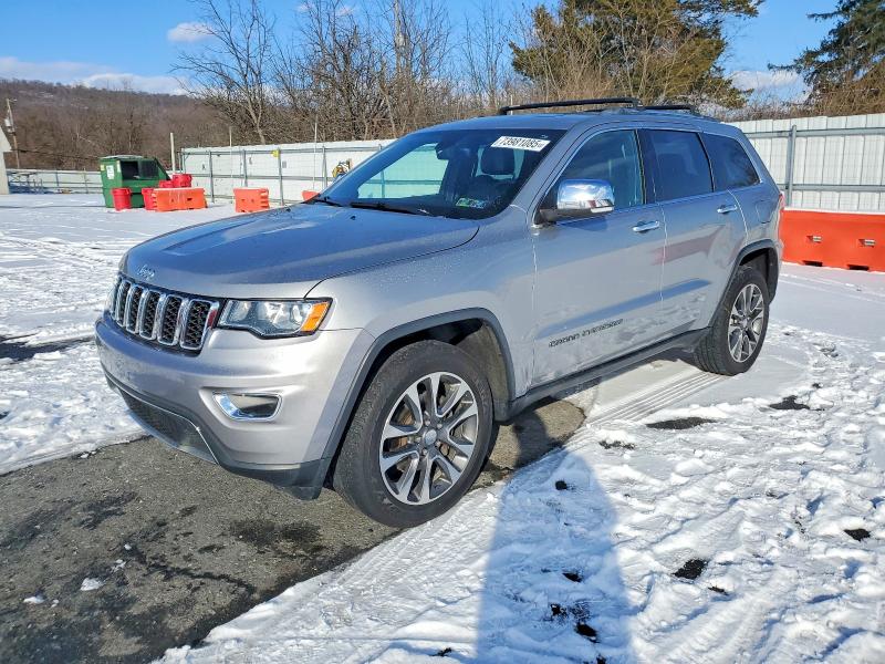 JEEP GRAND CHER 2018 with VIN 1C4RJFBG0JC296266 - Photo from auction