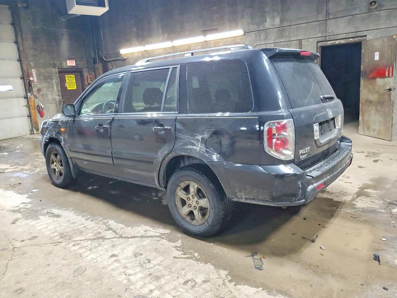 Photo 2 from auction – 2007 HONDA PILOT with VIN 5FNYF18457B020674