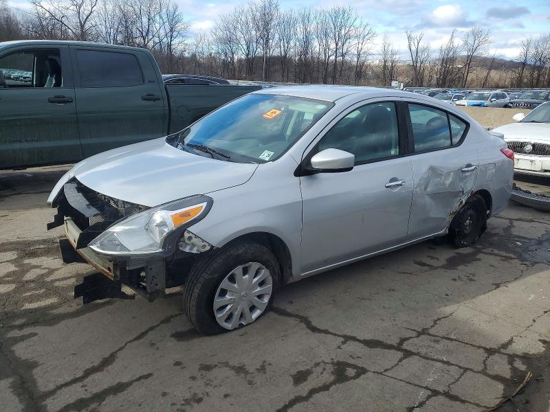 NISSAN VERSA S 2019 z numerem VIN 3N1CN7AP2KL863474 - Zdjęcie z aukcji