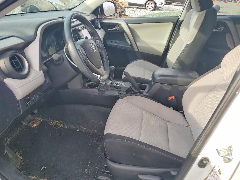 Photo 7 from auction – 2017 TOYOTA RAV4 XLE with VIN 2T3WFREV1HW387313
