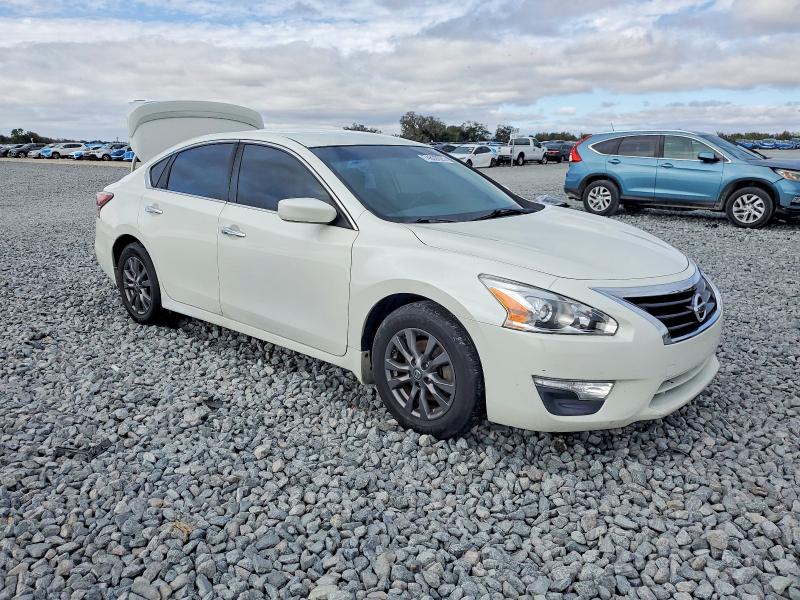 Photo 4 from auction – 2015 NISSAN ALTIMA 2.5 with VIN 1N4AL3AP2FC592085
