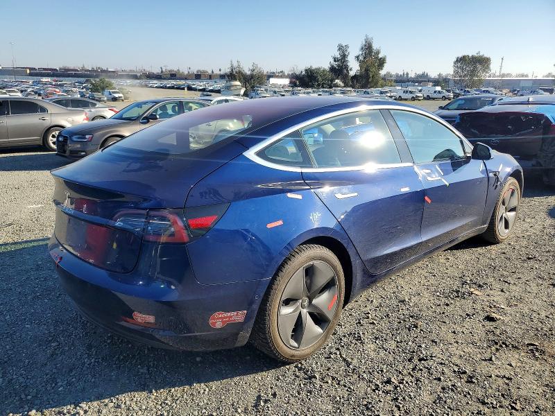 Photo 3 from auction – 2018 TESLA MODEL 3 with VIN 5YJ3E1EA2JF022980