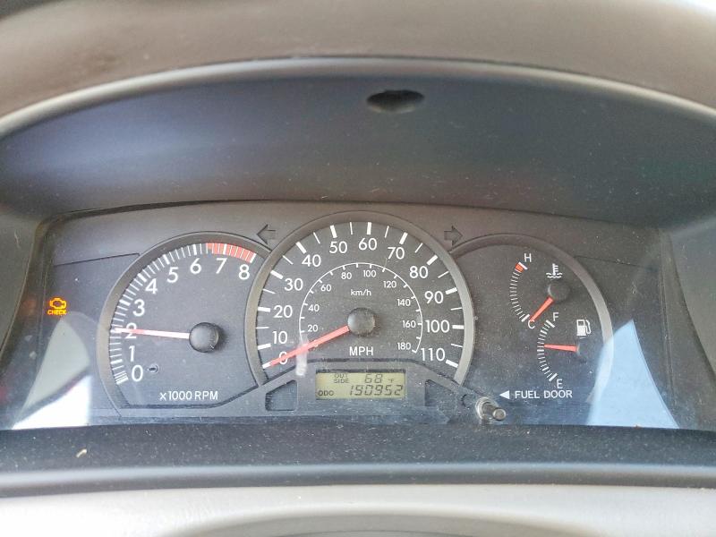 Photo 9 from auction – 2003 TOYOTA COROLLA with VIN JTDBR32E332015741