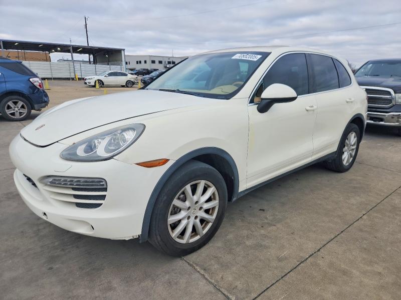 PORSCHE CAYENNE 2012 with VIN WP1AA2A23CLA03019 - Photo from auction