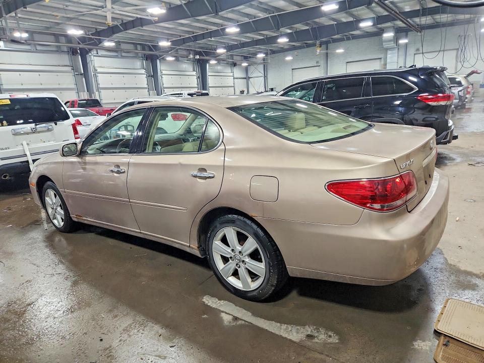 Photo 2 from auction – 2005 LEXUS ES 330 with VIN JTHBA30GX55137556