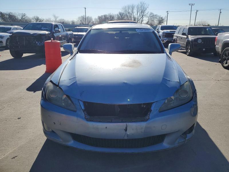 Photo 5 from auction – 2009 LEXUS IS 250 with VIN JTHCK262895035959