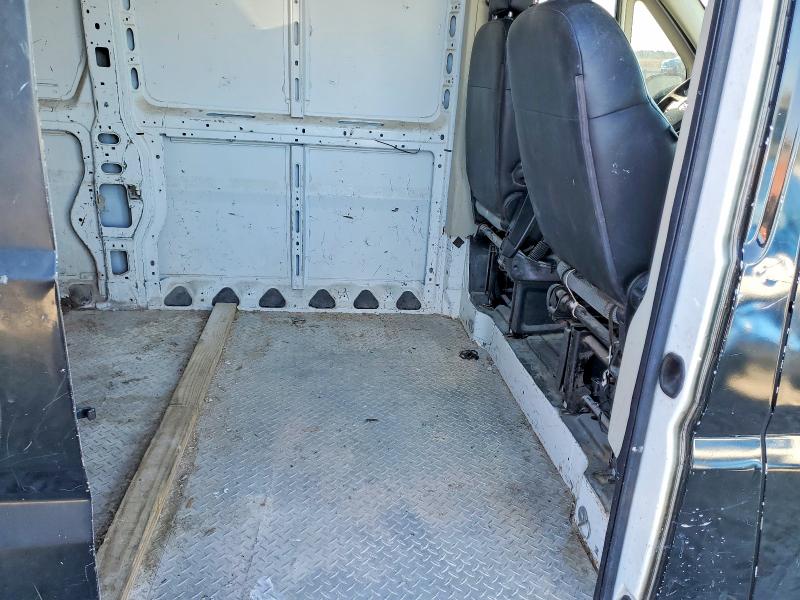 Photo 11 from auction – 2016 RAM PROMASTER 1500 with VIN 3C6TRVBG0GE104832