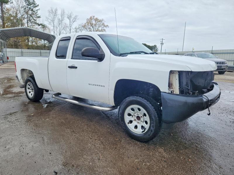 Photo 4 from auction – 2013 CHEVROLET SILVERADO with VIN 1GCRCPEX7DZ147348