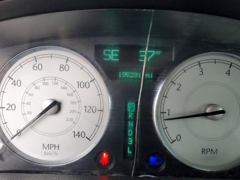 Photo 9 from auction – 2005 CHRYSLER 300 TOURIN with VIN 2C3JA53G15H184220