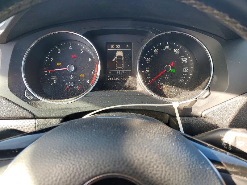 Photo 9 from auction – 2017 VOLKSWAGEN JETTA with VIN 3VWDB7AJ6HM204156