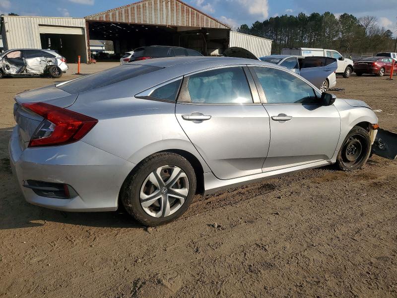 Photo 3 from auction – 2017 HONDA CIVIC LX with VIN 19XFC2F59HE065383