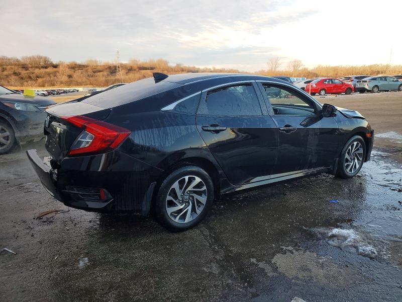 Photo 3 from auction – 2017 HONDA CIVIC with VIN 19XFC2F74HE079063