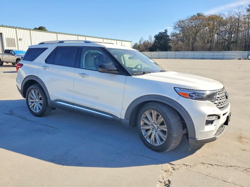 Photo 4 from auction – 2021 FORD EXPLORER with VIN 1FMSK7FH1MGB63788