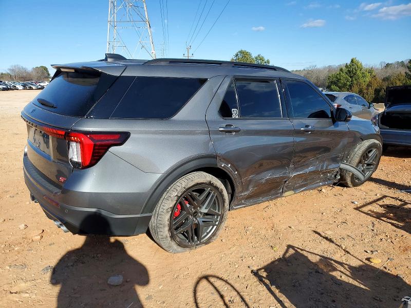 Photo 3 from auction – 2025 FORD EXPLORER S with VIN 1FMWK7GC2SGC00669