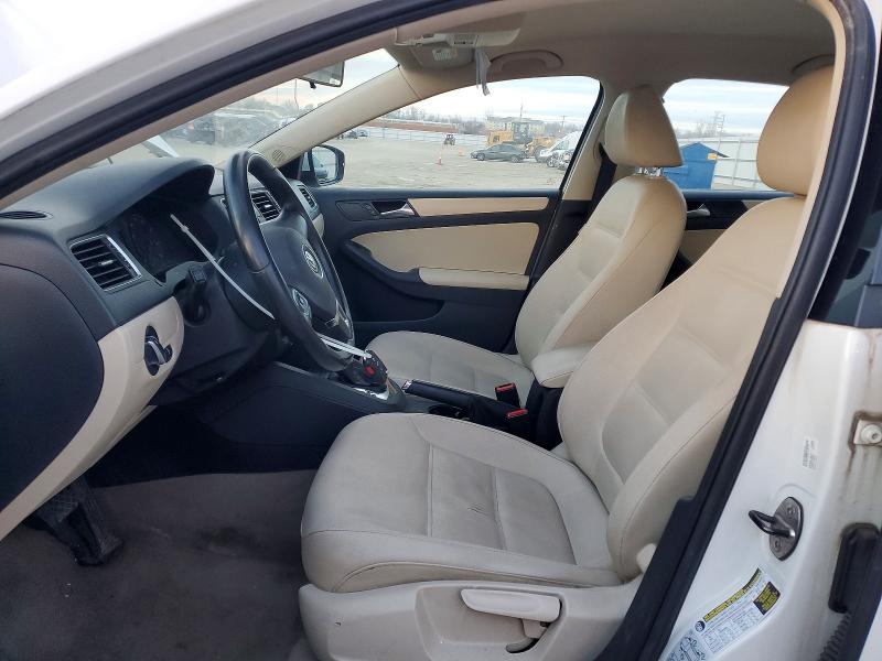 Photo 7 from auction – 2011 VOLKSWAGEN JETTA with VIN 3VWDZ7AJ9BM381111
