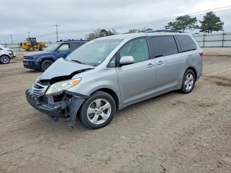 TOYOTA SIENNA 2016 with VIN 5TDKK3DC0GS714002 - Photo from auction