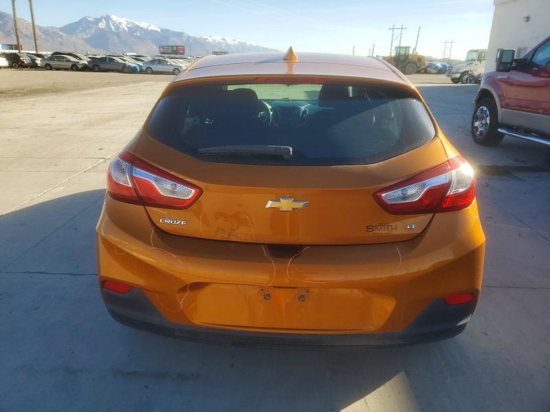 Photo 6 from auction – 2017 CHEVROLET CRUZE LT with VIN 3G1BE6SM1HS545456