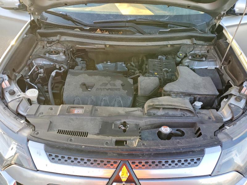 Photo 12 from auction – 2019 MITSUBISHI OUTLANDER with VIN JA4AZ3A31KZ020271