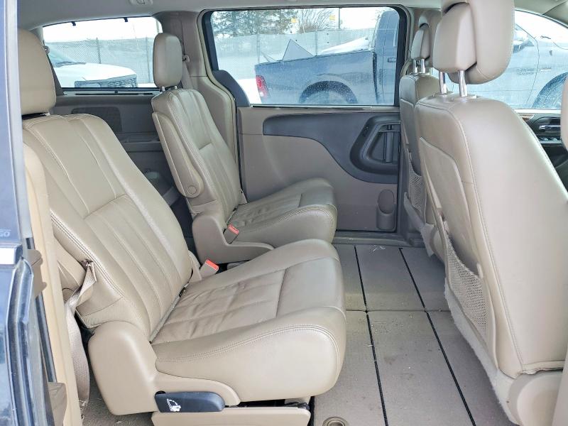 Photo 11 from auction – 2011 CHRYSLER TOWN & COUNTRY with VIN 2A4RR8DG2BR745256