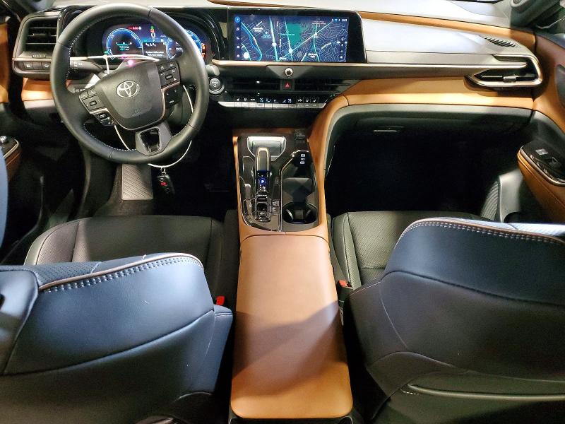 Фото 8 с аукциона – 2026 TOYOTA CROWN с VIN JTDAAAAF2T3041307