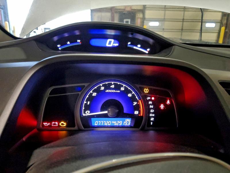 Photo 9 from auction – 2010 HONDA CIVIC with VIN 19XFA1F50AE054505