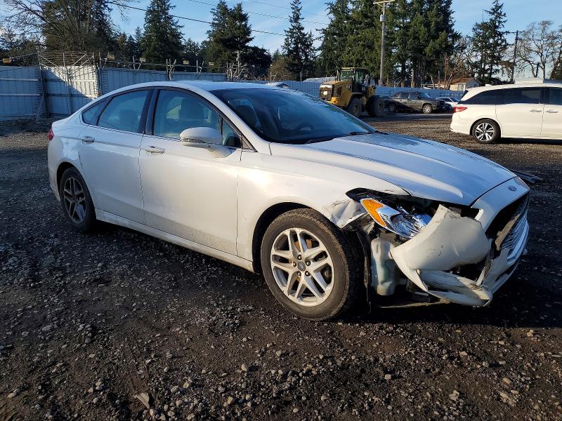 Photo 4 from auction – 2014 FORD FUSION SE with VIN 3FA6P0HD9ER170206