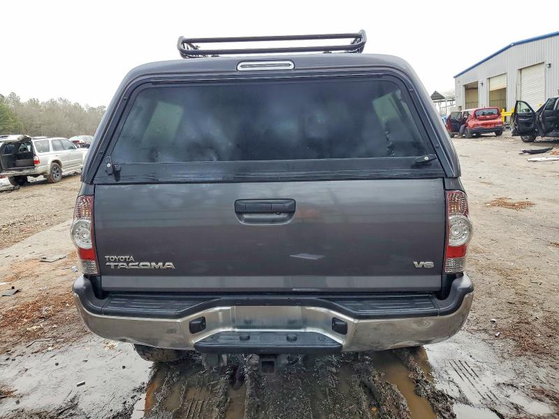 Photo 6 from auction – 2013 TOYOTA TACOMA DOU with VIN 5TFLU4EN4DX073740