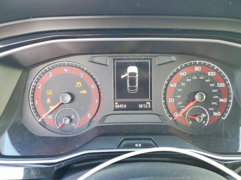 Photo 9 from auction – 2020 VOLKSWAGEN JETTA with VIN 3VWCB7BU7LM014637