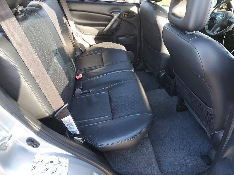Photo 11 from auction – 2004 TOYOTA RAV4 with VIN JTEHD20V246011417