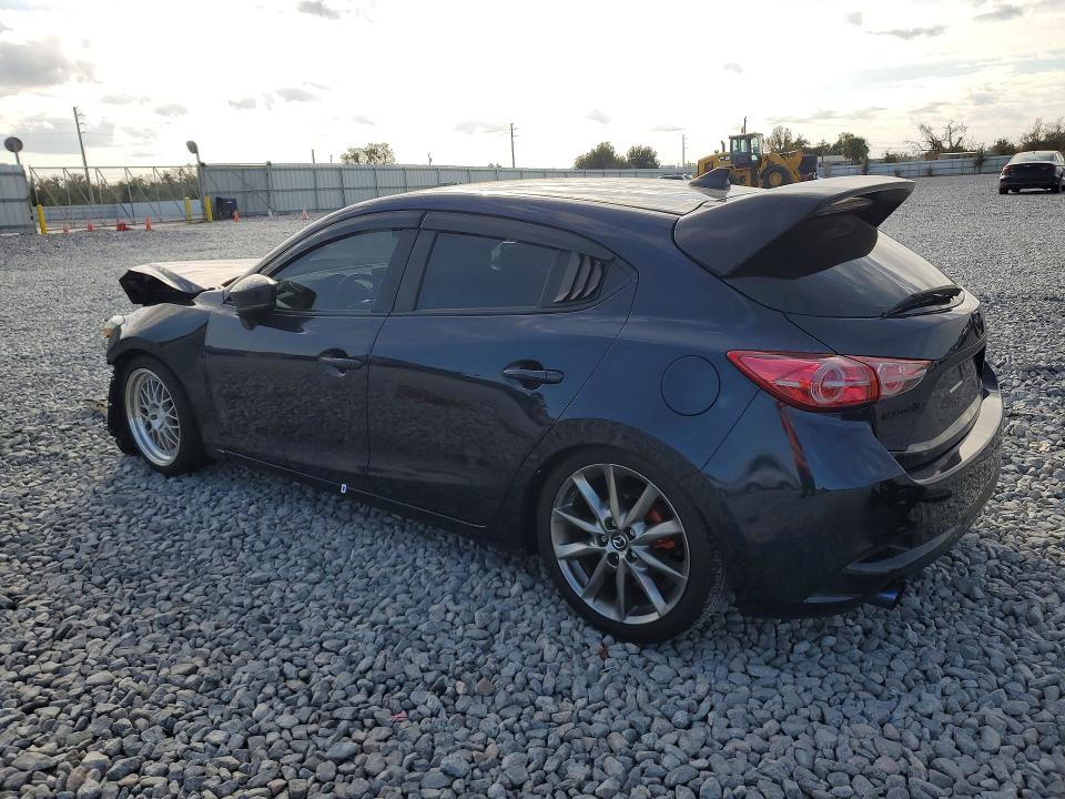 Photo 2 from auction – 2018 MAZDA 3 with VIN 3MZBN1L36JM258346