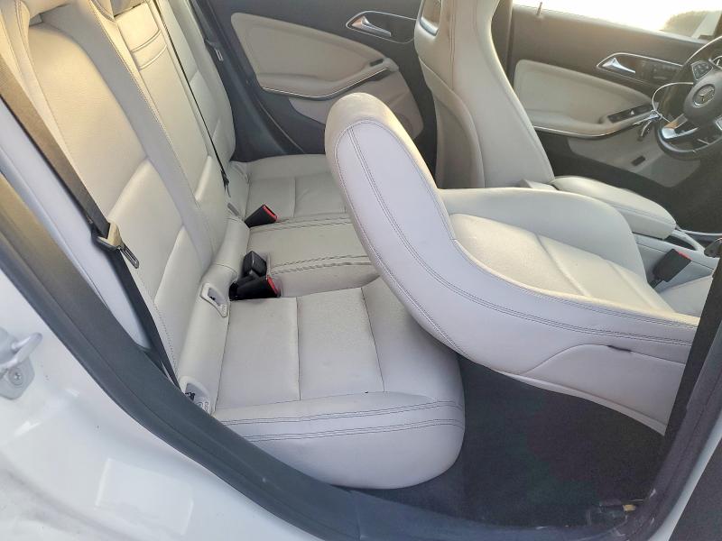 Photo 10 from auction – 2016 MERCEDES-BENZ CLA with VIN WDDSJ4EB5GN386120