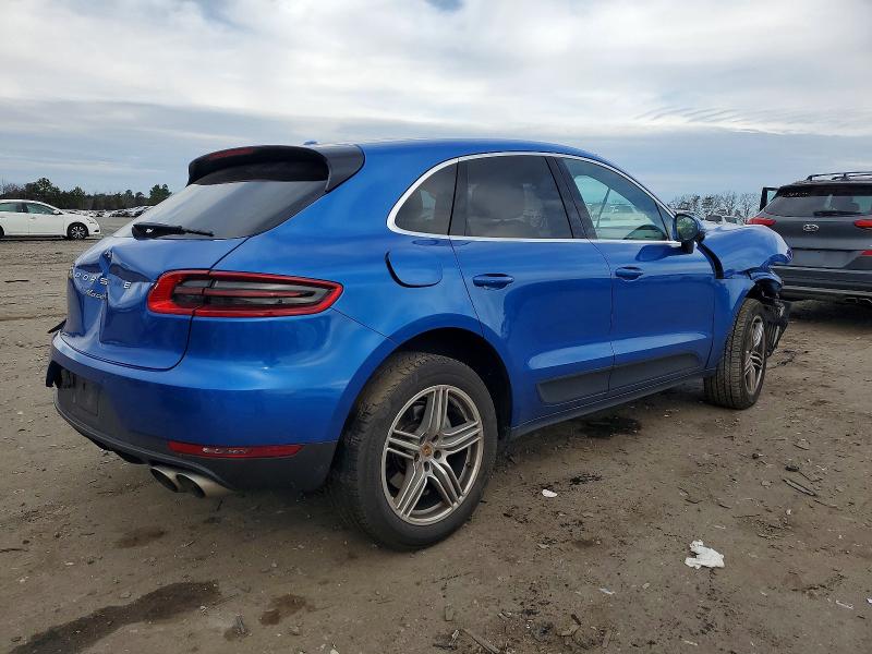 Photo 3 from auction – 2016 PORSCHE MACAN with VIN WP1AB2A56GLB51095