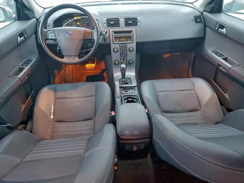 Photo 8 from auction – 2005 VOLVO S40 2.4I with VIN YV1MS382452118190