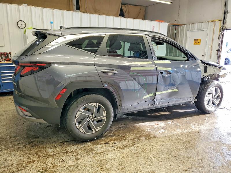 Photo 3 from auction – 2025 HYUNDAI TUCSON with VIN KM8JBDD12SU369796