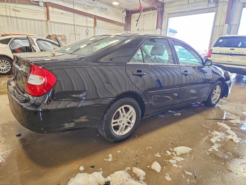 Photo 3 from auction – 2002 TOYOTA CAMRY LE with VIN 4T1BE32K82U080410