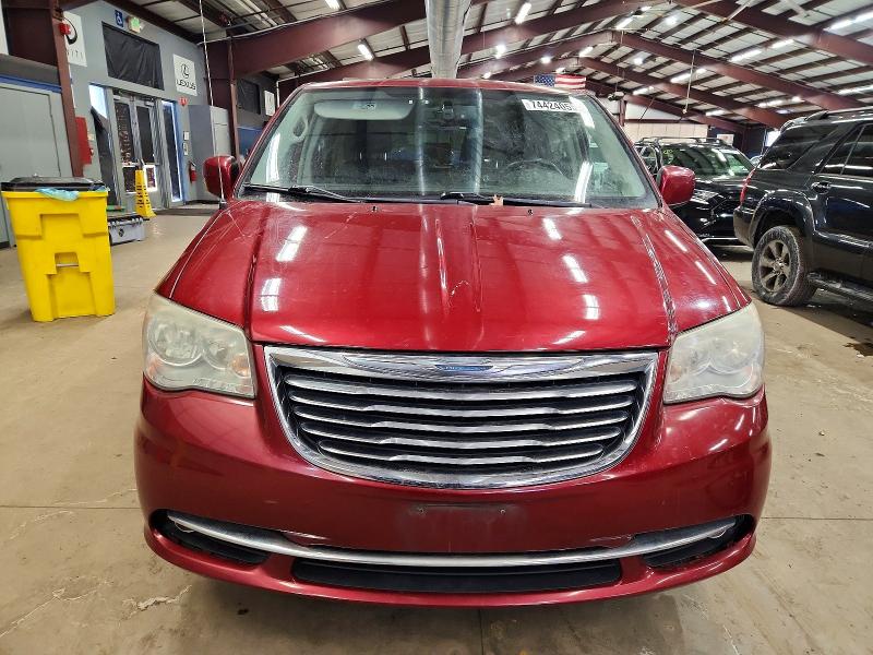 Photo 5 from auction – 2013 CHRYSLER TOWN & COU with VIN 2C4RC1BG5DR573695