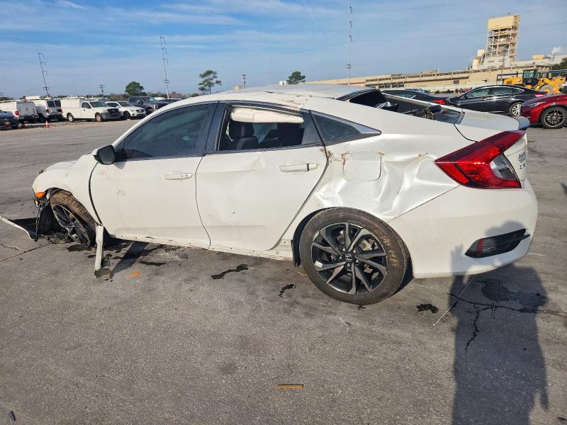 Photo 2 from auction – 2021 HONDA CIVIC SPOR with VIN 19XFC2F82ME003540