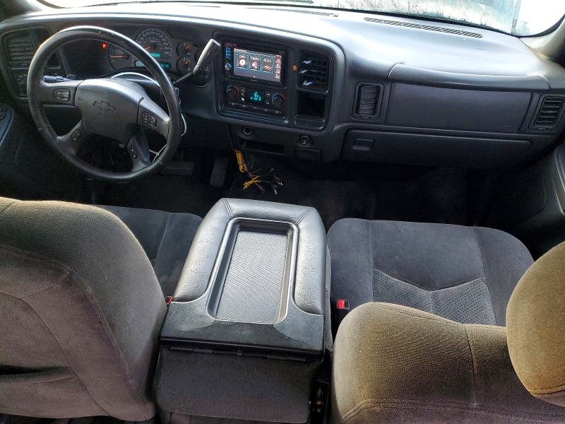 Photo 8 from auction – 2005 CHEVROLET SILVERADO with VIN 2GCEC19V751236660