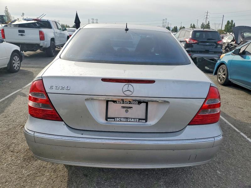 Photo 6 from auction – 2004 MERCEDES-BENZ E 320 with VIN WDBUF65J94A508518