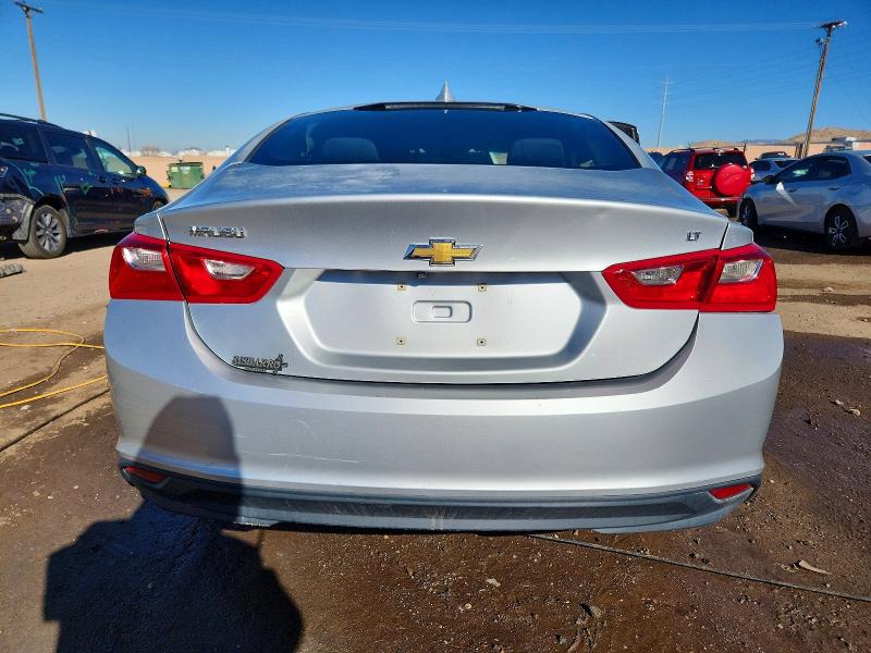 Photo 6 from auction – 2017 CHEVROLET MALIBU LT with VIN 1G1ZE5ST6HF192202